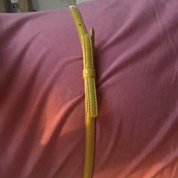 Express yellow bow belt - Picture 5 of 6